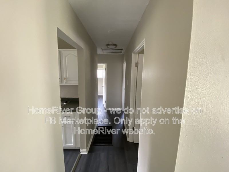 10648 Spring Garden Dr - Photo 3 of 16