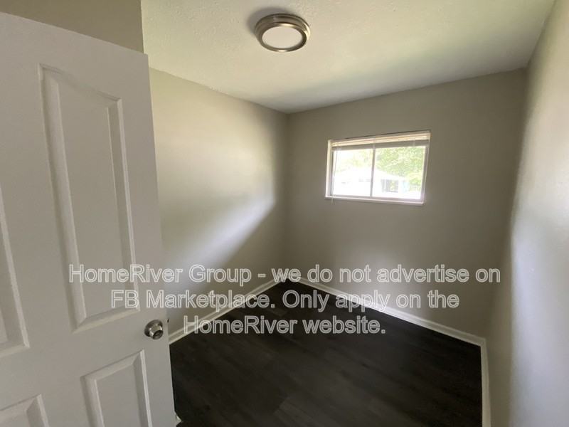 10648 Spring Garden Dr - Photo 5 of 16