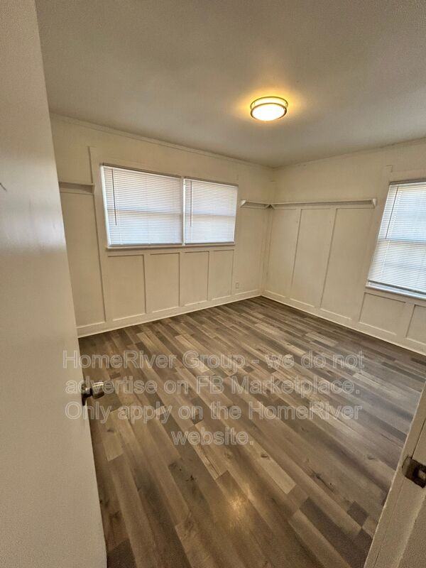 420 Caithness Rd - Photo 6 of 11