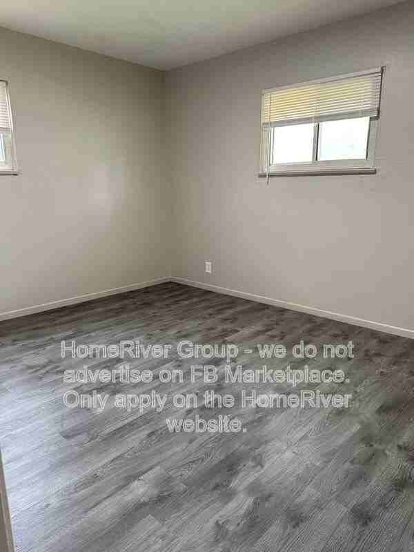 218 Ben Nevis Rd - Photo 4 of 16