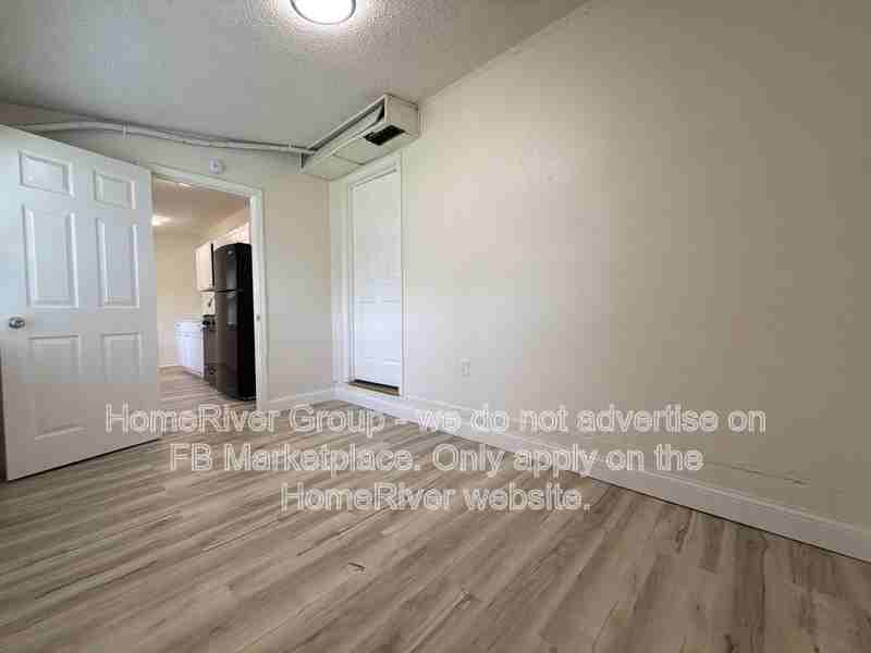 341 Mueller Ave - Photo 3 of 14