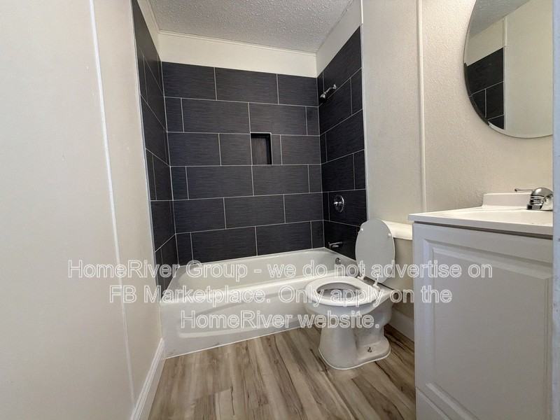 341 Mueller Ave - Photo 6 of 14