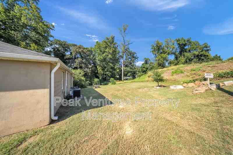 10 Cabot Ct #A - Photo 2 of 22