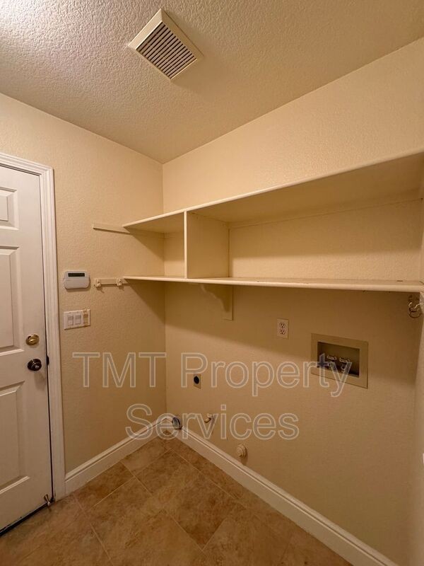 2144 Gold Hollow Ct - Photo 6 of 22