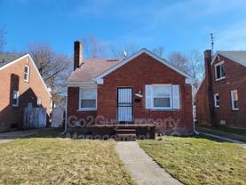 9920 Warwick St - Photo 1 of 1