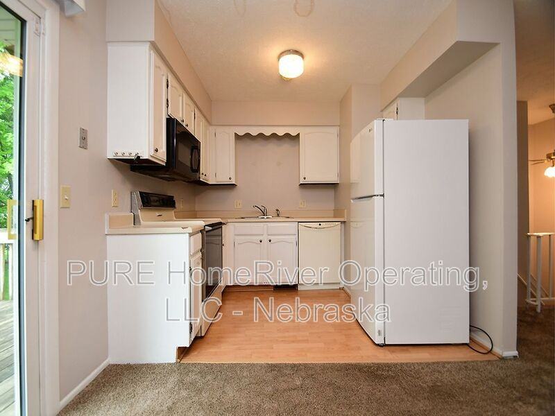 2511 N 143rd Ave - Photo 6 of 23