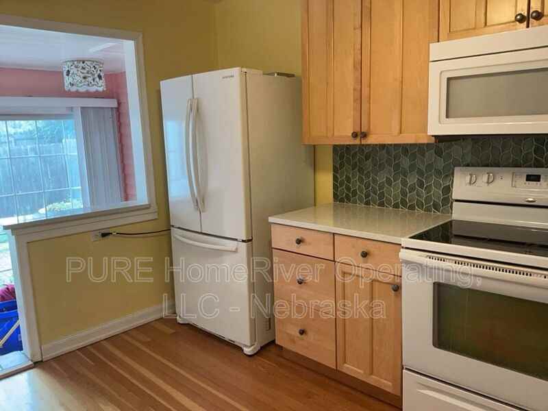 1302 S 51st Ave - Photo 3 of 28