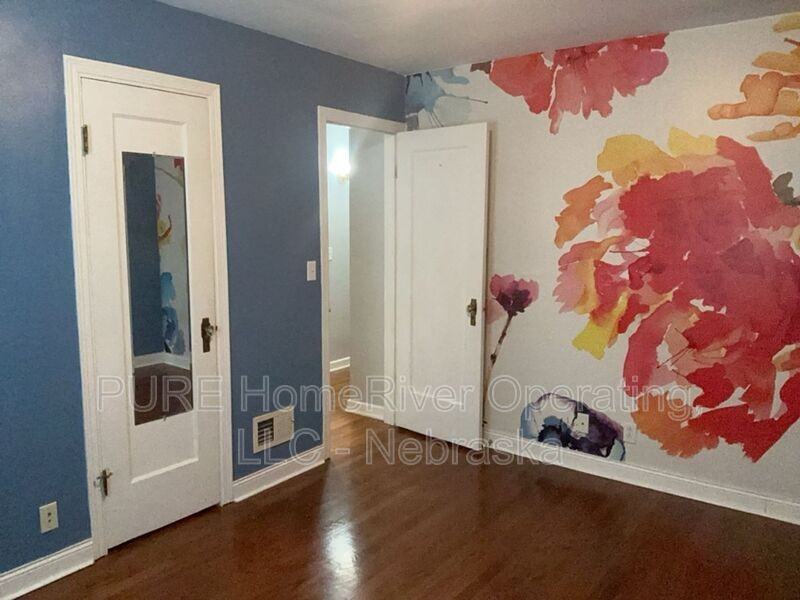 1302 S 51st Ave - Photo 7 of 28