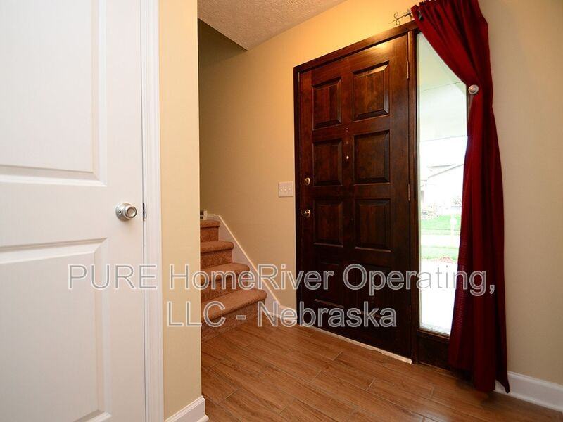 2121 S 163rd Cir - Photo 6 of 31