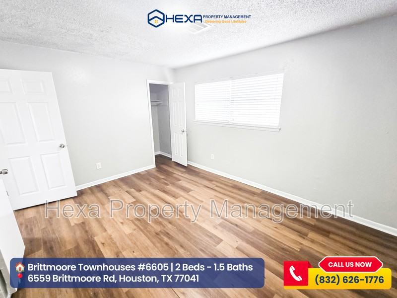 6605 Brittmoore Rd - Photo 3 of 21