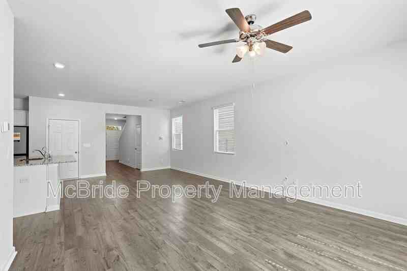 1407 Deer Hollow Run - Photo 5 of 22