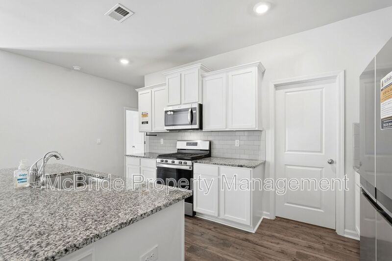 1407 Deer Hollow Run - Photo 7 of 22