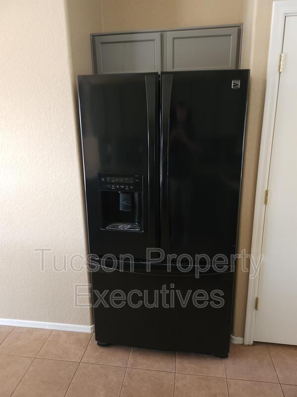 796 S Painted River Way - Photo 2 of 27