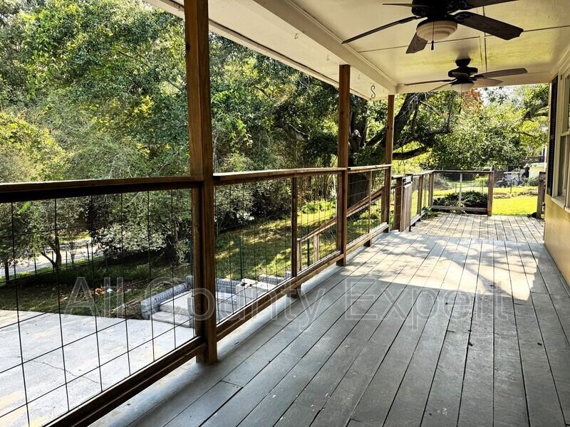 9215 Long Hollow Rd - Photo 4 of 31