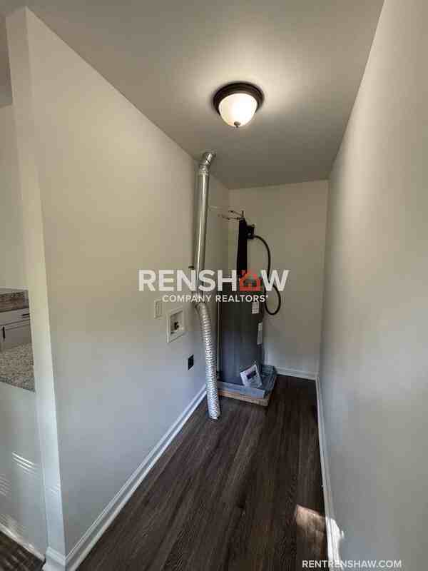 891 Par Ave - Photo 6 of 14