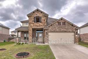 featured image of 5300 Primavera Ln