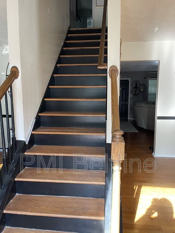 5825 Old Carriage Dr - Photo 3 of 50