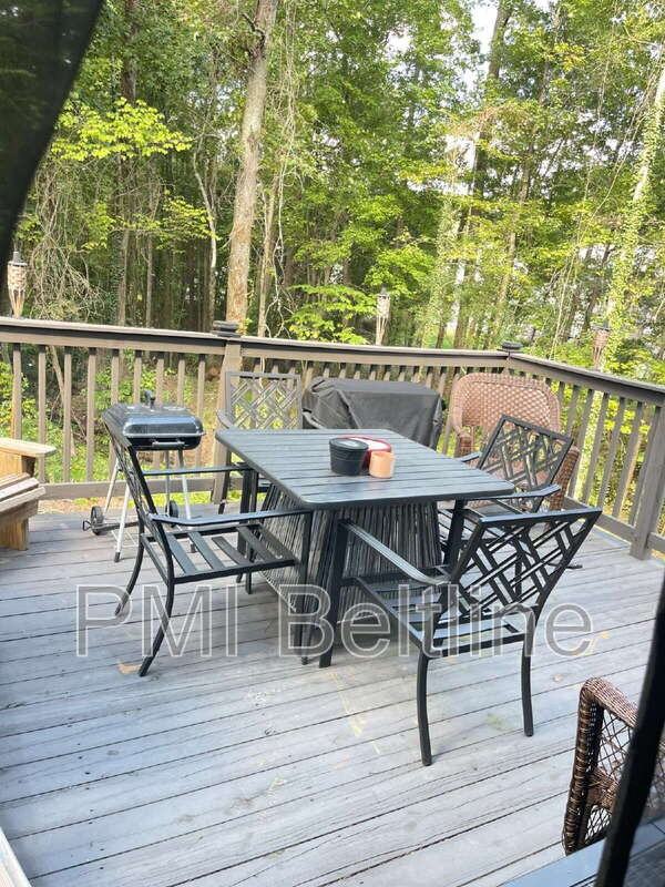 5825 Old Carriage Dr - Photo 7 of 50