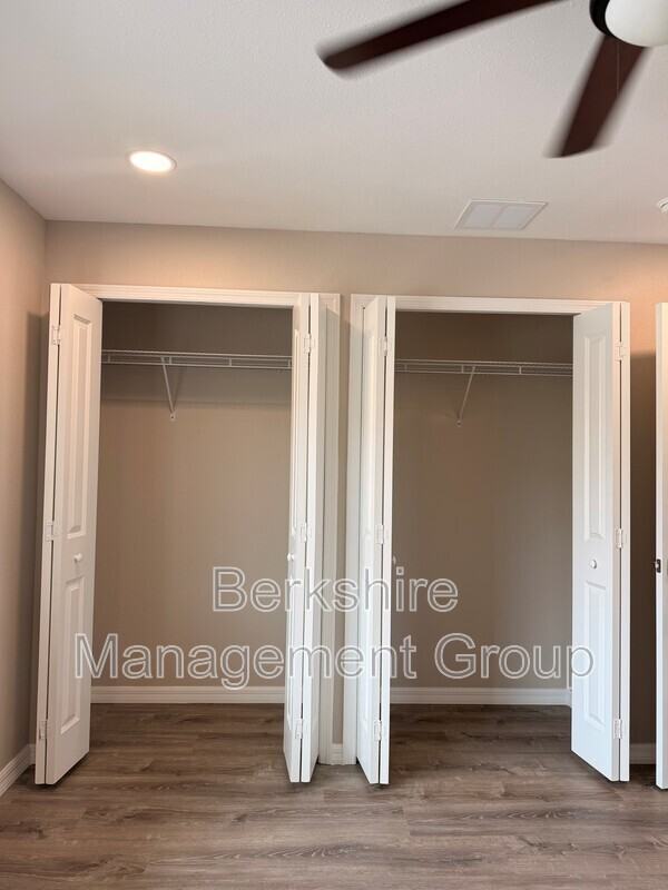 400 Avenue C Se #A - Photo 4 of 22