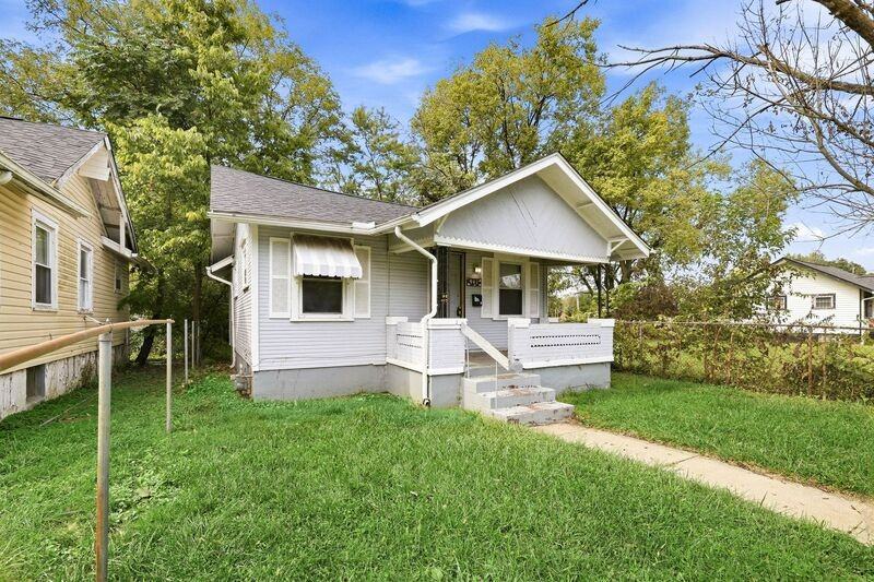 941 Westwood Ave - Photo 2 of 9