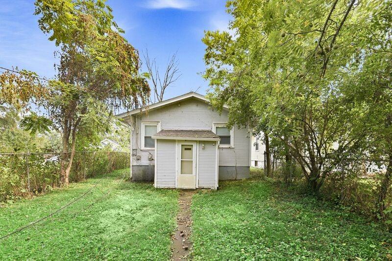 941 Westwood Ave - Photo 3 of 9