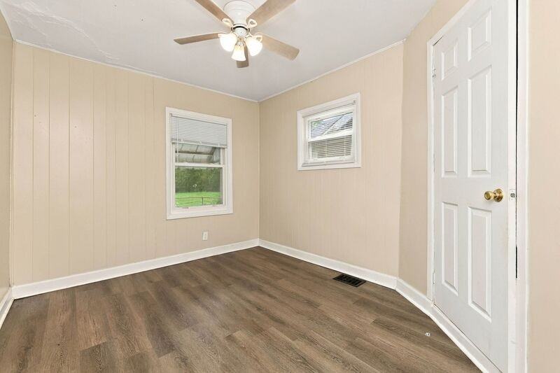 941 Westwood Ave - Photo 6 of 9