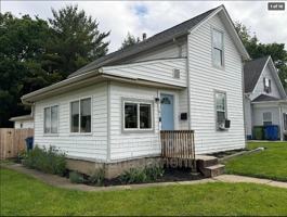 featured image of 101 W Harrison St