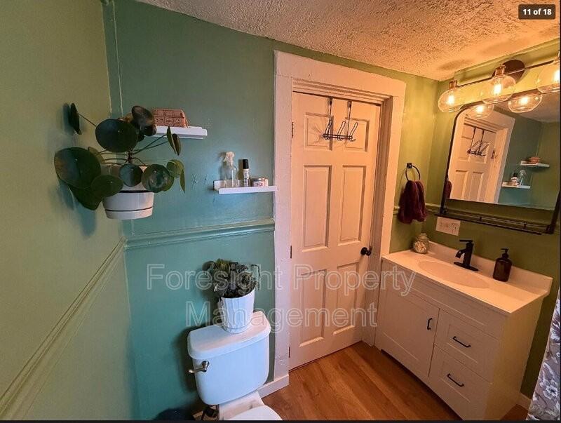 101 W Harrison St - Photo 7 of 14