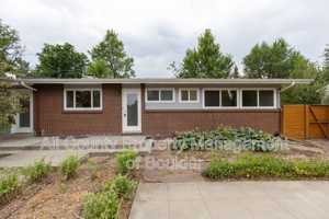 featured image of 4690 Sioux Dr