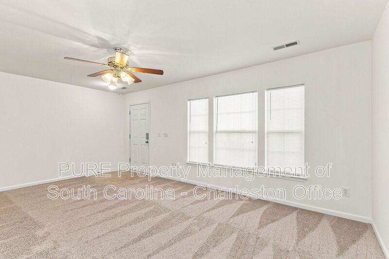 240 Jackson St - Photo 5 of 21