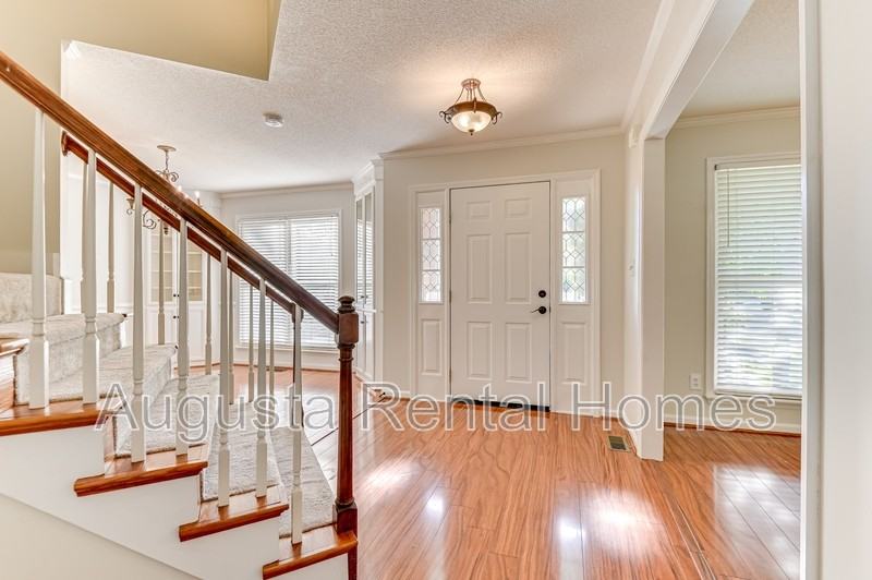 4135 Fox Brush Dr - Photo 5 of 50