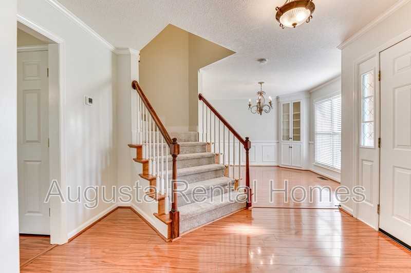 4135 Fox Brush Dr - Photo 6 of 50