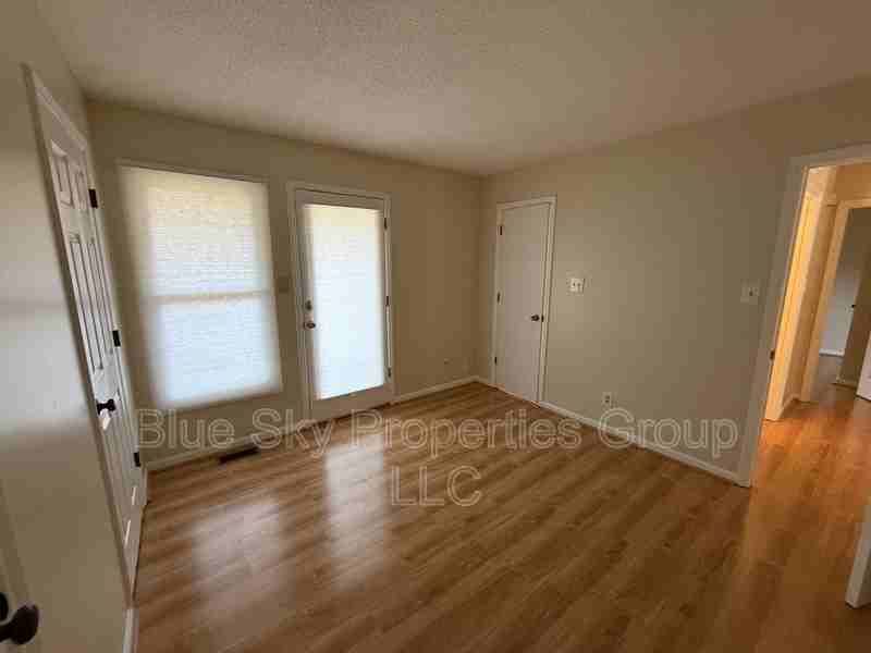 146 Hanks St #3 - Photo 7 of 11