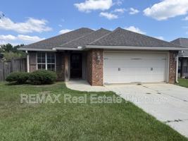featured image of 25 Hawthorne Dr