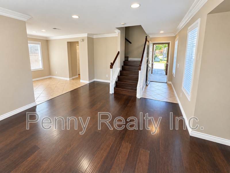 826 Caminito Alicia - Photo 3 of 27
