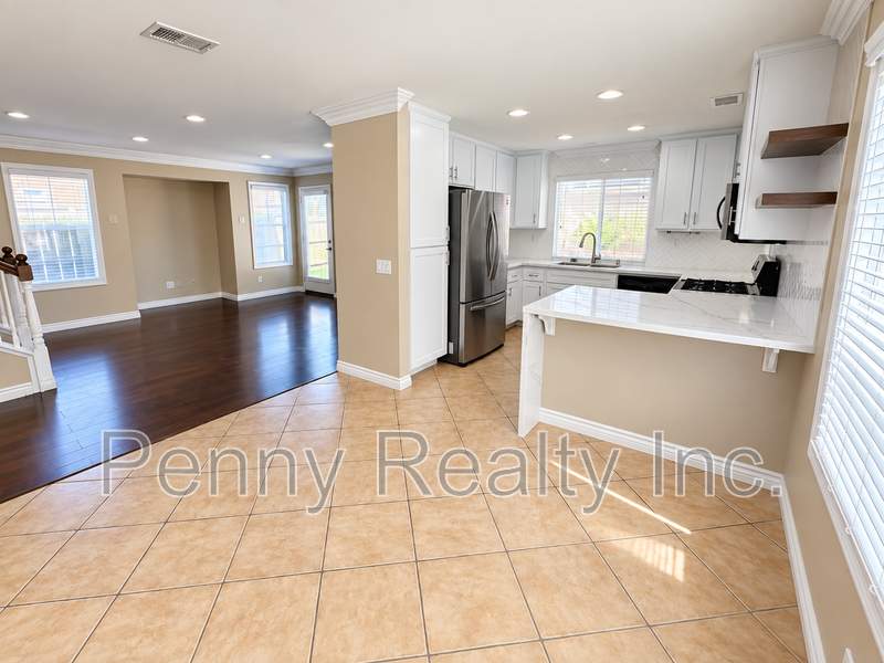 826 Caminito Alicia - Photo 7 of 27