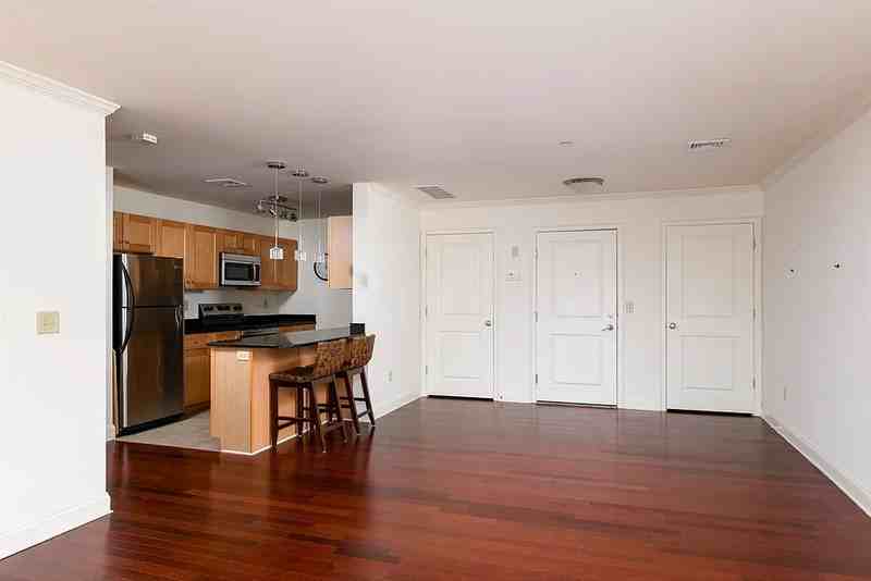 1818 Main St #110 - Photo 4 of 9