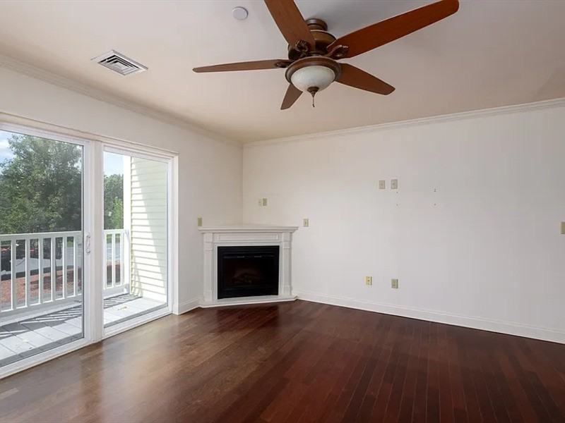 1818 Main St #110 - Photo 6 of 9