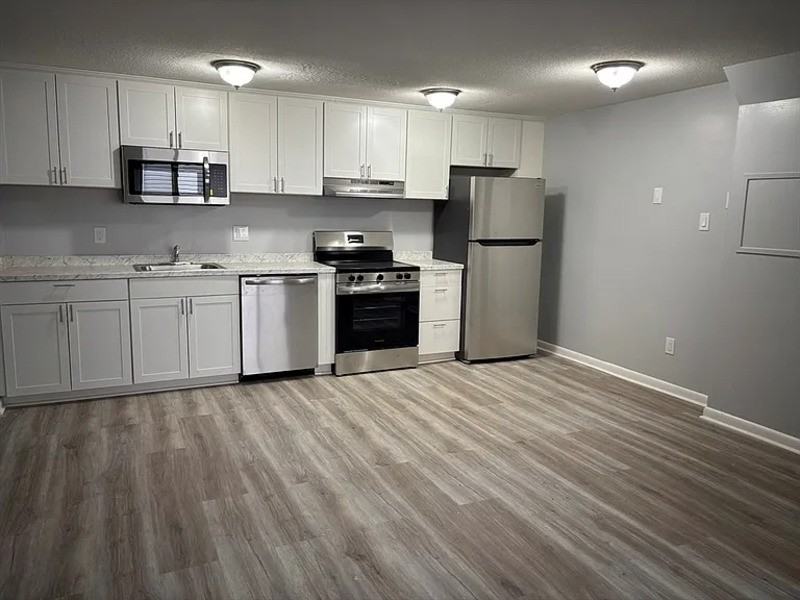127 Atlantic Ave #4 - Photo 2 of 11