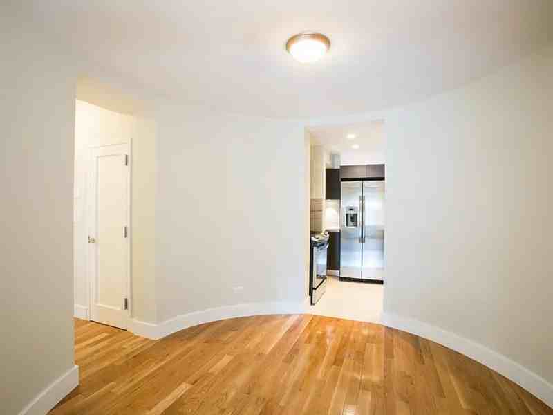 20 Park Ave #7A - Photo 3 of 8