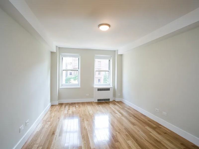 20 Park Ave #7A - Photo 5 of 8