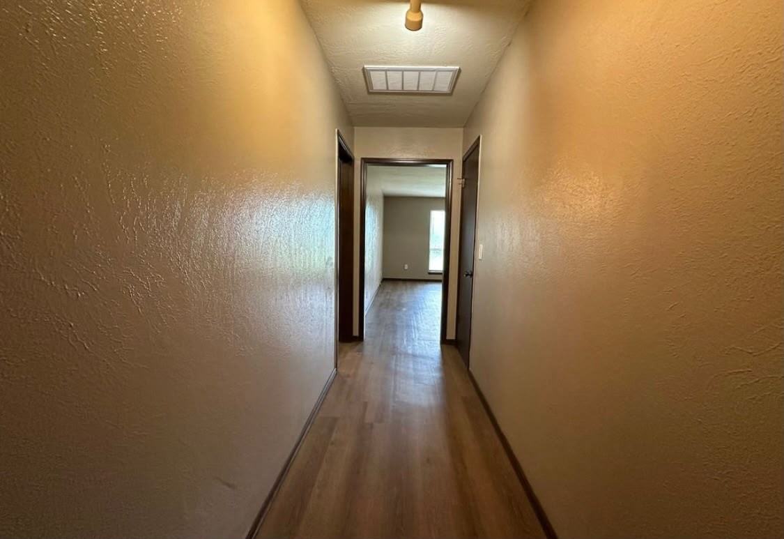 6643 Apache Circle - Photo 4 of 45