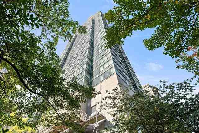 1200 West Georgia Street #2904 - Photo 5 of 24