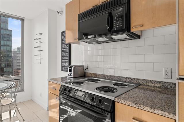 1200 West Georgia Street #2904 - Photo 7 of 24