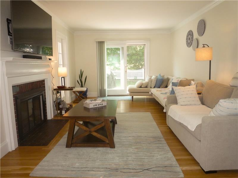 34 Edgehill Rd - Photo 3 of 24