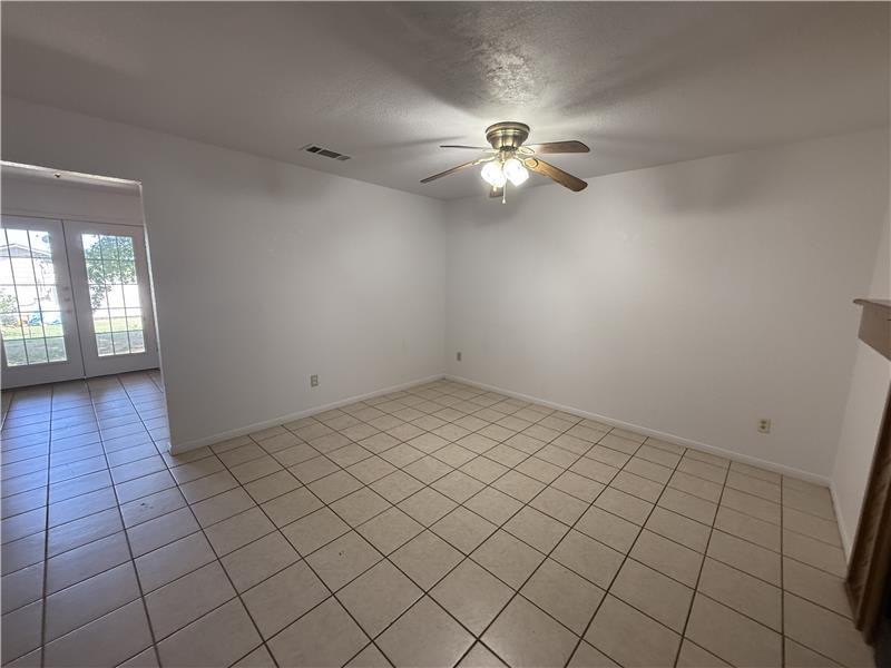 205 Jason Dr ##B - Photo 3 of 21