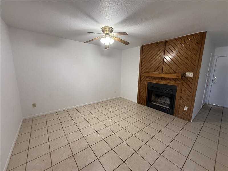 205 Jason Dr ##B - Photo 6 of 21