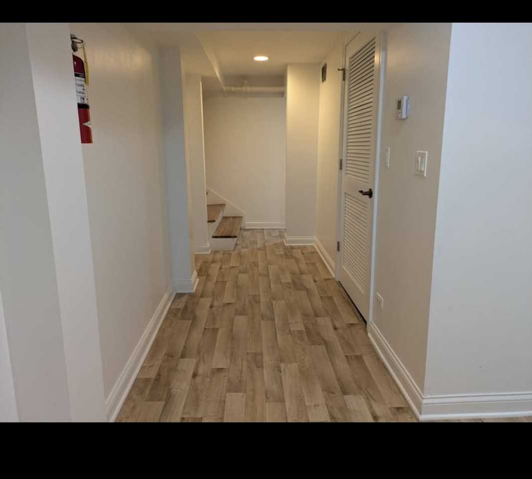 3139 West Leland Avenue #B - Photo 3 of 15