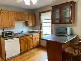 featured image of 66 Simpson Ave #2