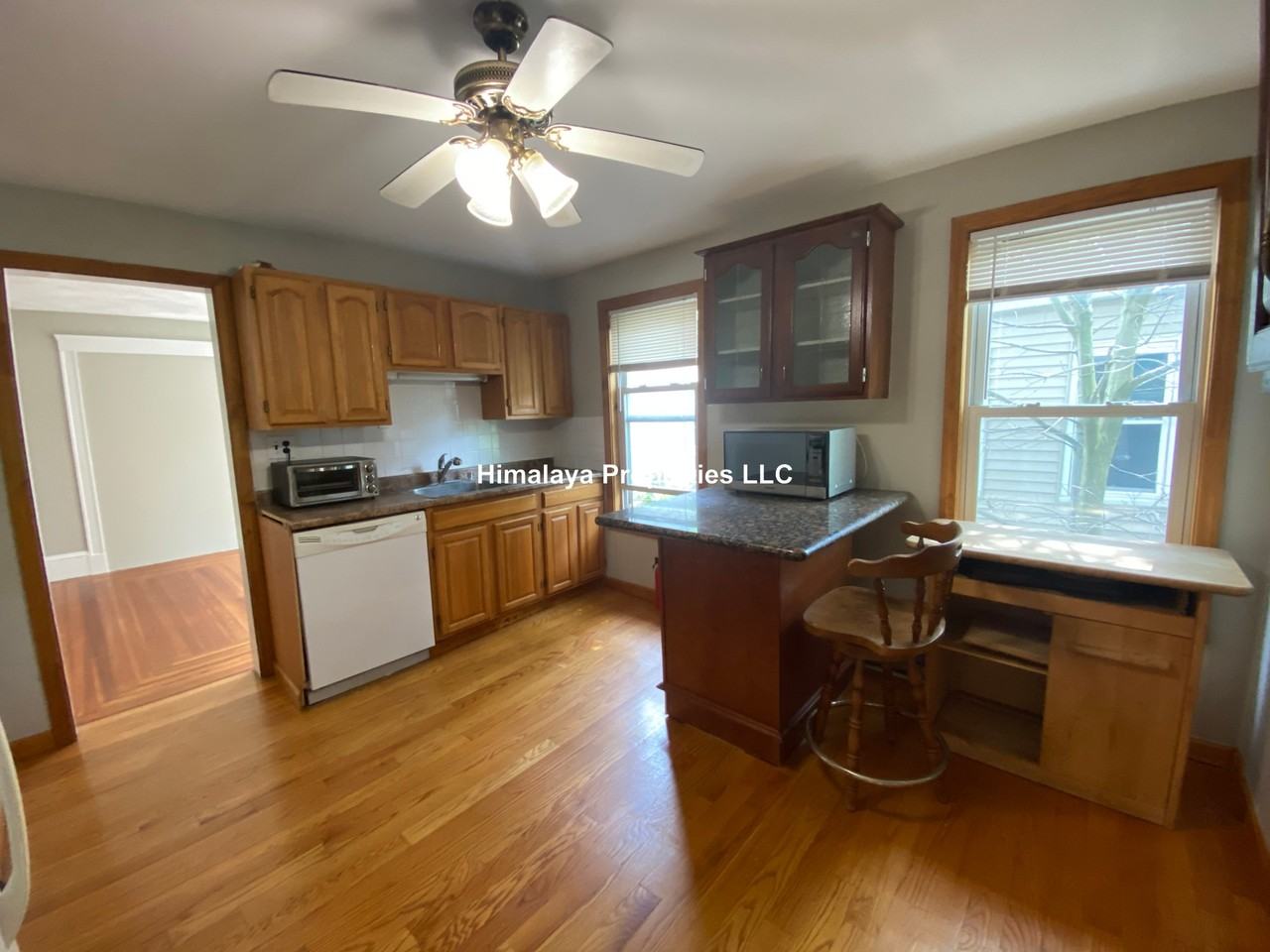 66 Simpson Ave #2 - Photo 2 of 12